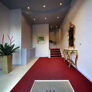 Отель дружба